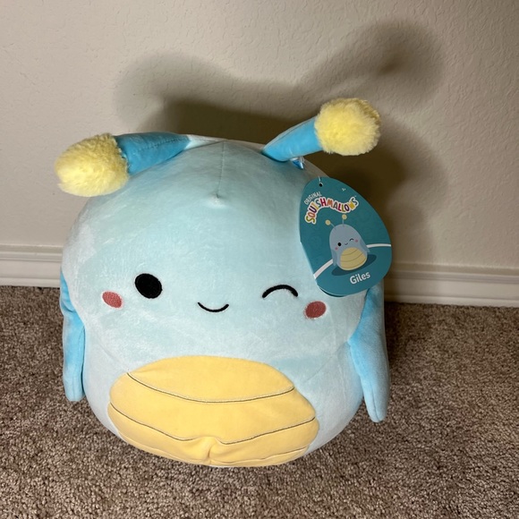 New Giles The Grasshopper Squishmallows - Picture 3 of 9